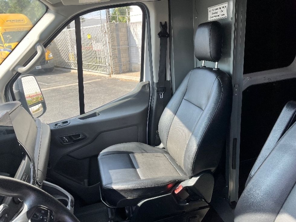 Cargo Van (Panel Van)-Alternative Fuel Trucks & Tractors-Ford-2022-TRAN350E-Torrance-CA-43,458\n\t\tmiles-$ 35,500 - Image 18