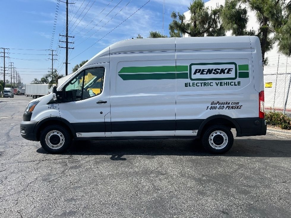 Cargo Van (Panel Van)-Alternative Fuel Trucks & Tractors-Ford-2022-TRAN350E-Torrance-CA-43,458\n\t\tmiles-$ 35,500 - Image 4