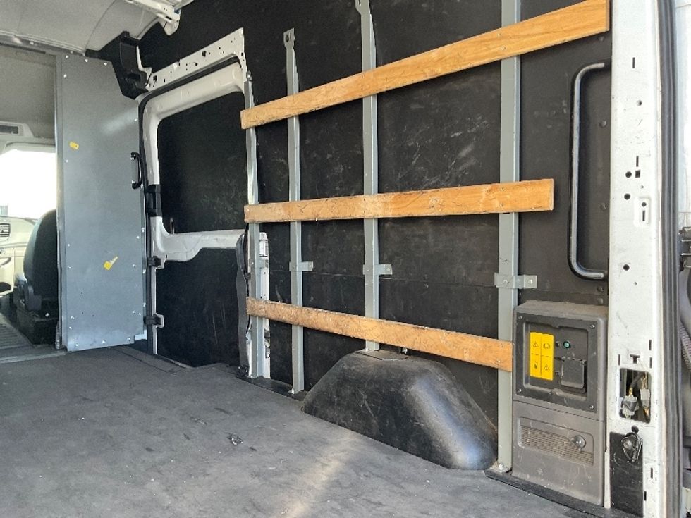 Cargo Van (Panel Van)-Alternative Fuel Trucks & Tractors-Ford-2022-TRAN350E-Torrance-CA-43,461\n\t\tmiles-$ 21,250 - Image 12