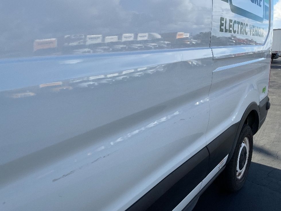 Cargo Van (Panel Van)-Alternative Fuel Trucks & Tractors-Ford-2022-TRAN350E-Torrance-CA-43,461\n\t\tmiles-$ 21,250 - Image 29
