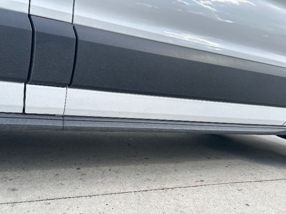 Cargo Van (Panel Van)-Alternative Fuel Trucks & Tractors-Ford-2022-TRAN350E-Torrance-CA-46,118\n\t\tmiles-$ 21,750 - Image 5