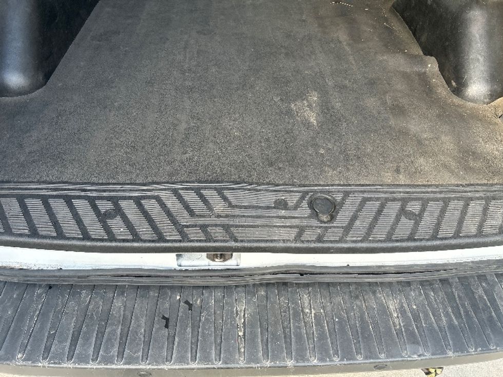 Cargo Van (Panel Van)-Alternative Fuel Trucks & Tractors-Ford-2022-TRAN350E-Torrance-CA-46,118\n\t\tmiles-$ 21,750 - Image 9
