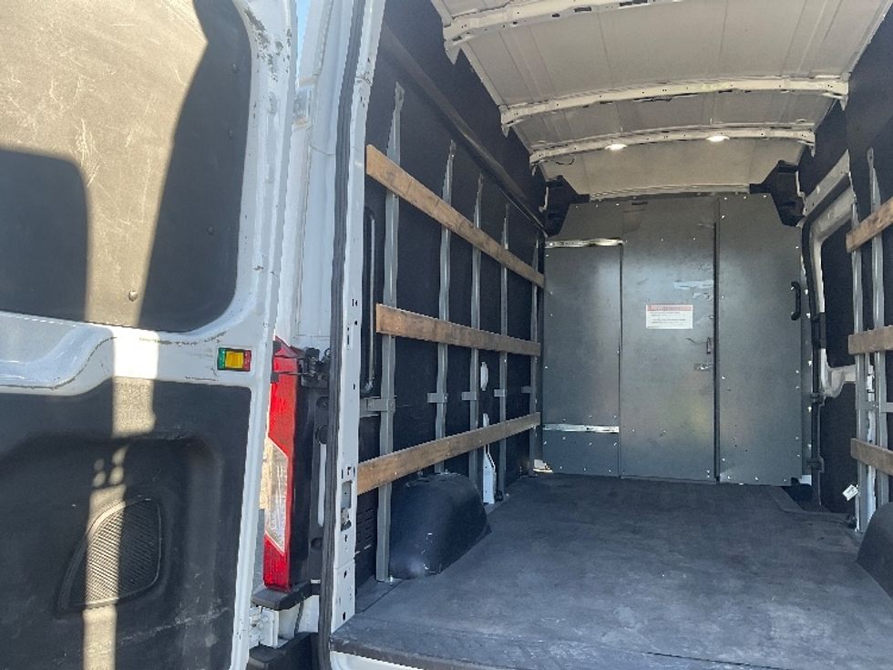 Cargo Van (Panel Van)-Alternative Fuel Trucks & Tractors-Ford-2022-TRAN350E-Torrance-CA-51,517\n\t\tmiles-$ 18,000 - Image 11