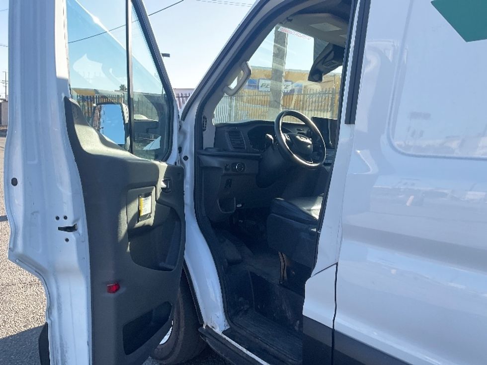Cargo Van (Panel Van)-Alternative Fuel Trucks & Tractors-Ford-2022-TRAN350E-Torrance-CA-51,517\n\t\tmiles-$ 18,000 - Image 16
