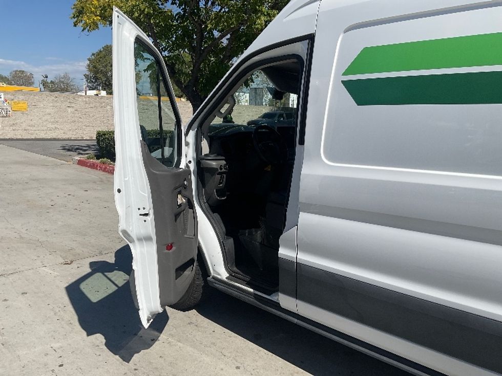 Cargo Van (Panel Van)-Alternative Fuel Trucks & Tractors-Ford-2022-TRAN350E-Torrance-CA-52,431\n\t\tmiles-$ 35,000 - Image 19