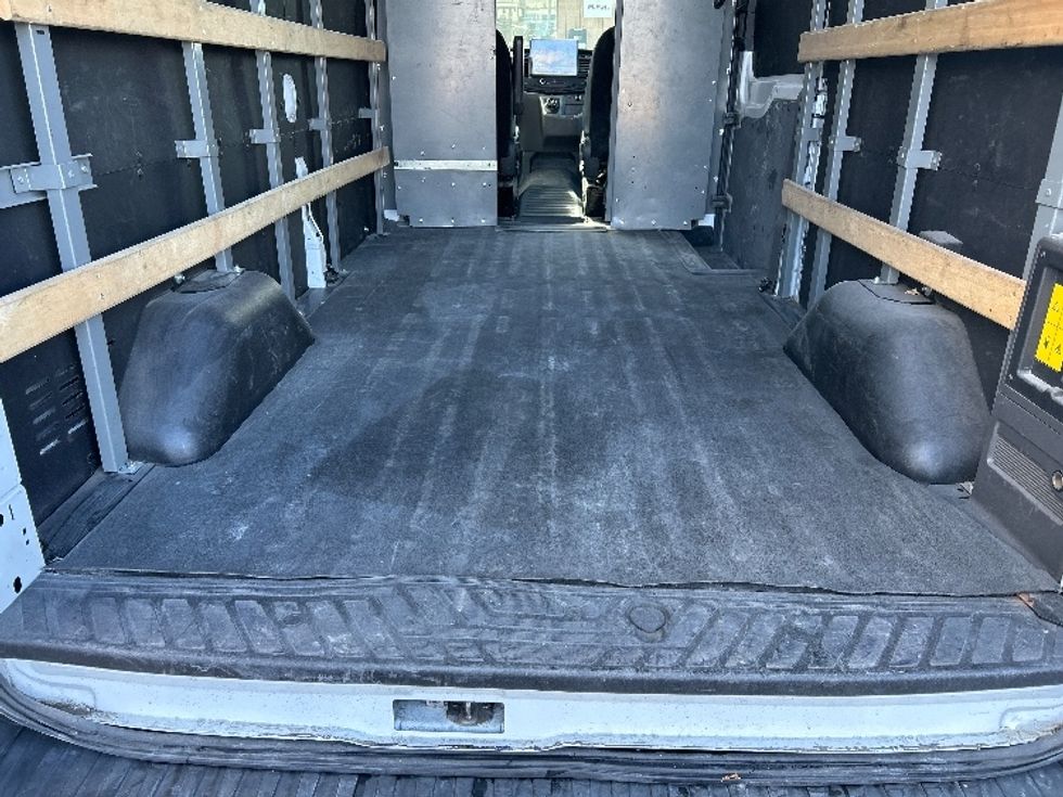 Cargo Van (Panel Van)-Alternative Fuel Trucks & Tractors-Ford-2022-TRAN350E-Torrance-CA-52,839\n\t\tmiles-$ 21,000 - Image 10