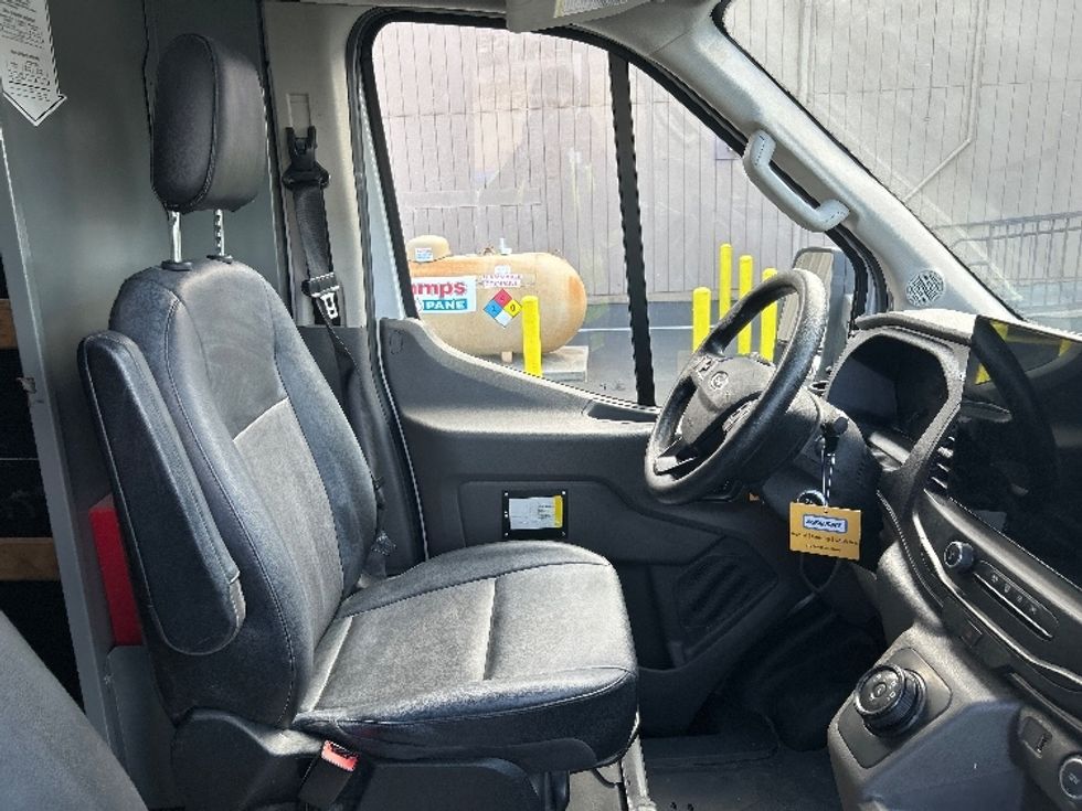 Cargo Van (Panel Van)-Alternative Fuel Trucks & Tractors-Ford-2022-TRAN350E-Torrance-CA-52,839\n\t\tmiles-$ 21,000 - Image 22