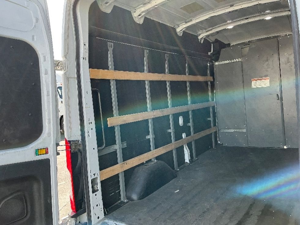 Cargo Van (Panel Van)-Alternative Fuel Trucks & Tractors-Ford-2022-TRAN350E-Torrance-CA-53,005\n\t\tmiles-$ 34,250 - Image 10