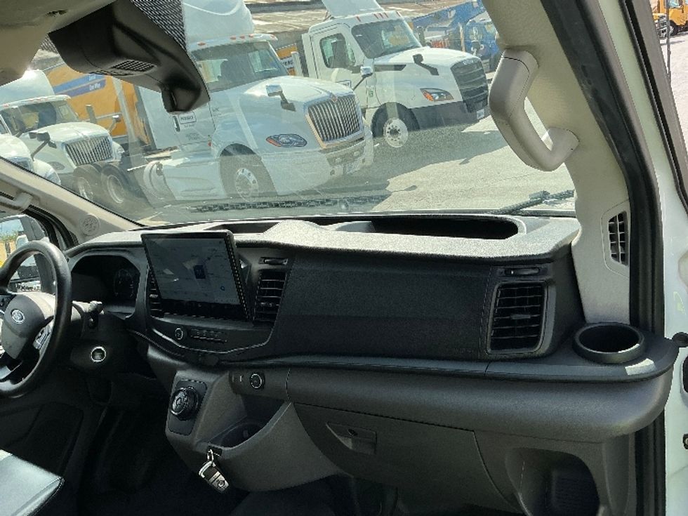Cargo Van (Panel Van)-Alternative Fuel Trucks & Tractors-Ford-2022-TRAN350E-Torrance-CA-53,005\n\t\tmiles-$ 34,250 - Image 20