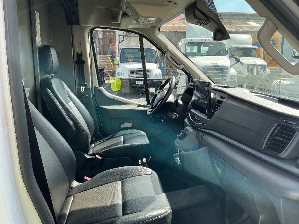 Cargo Van (Panel Van)-Alternative Fuel Trucks & Tractors-Ford-2022-TRAN350E-Torrance-CA-53,005\n\t\tmiles-$ 34,250 - Image 21