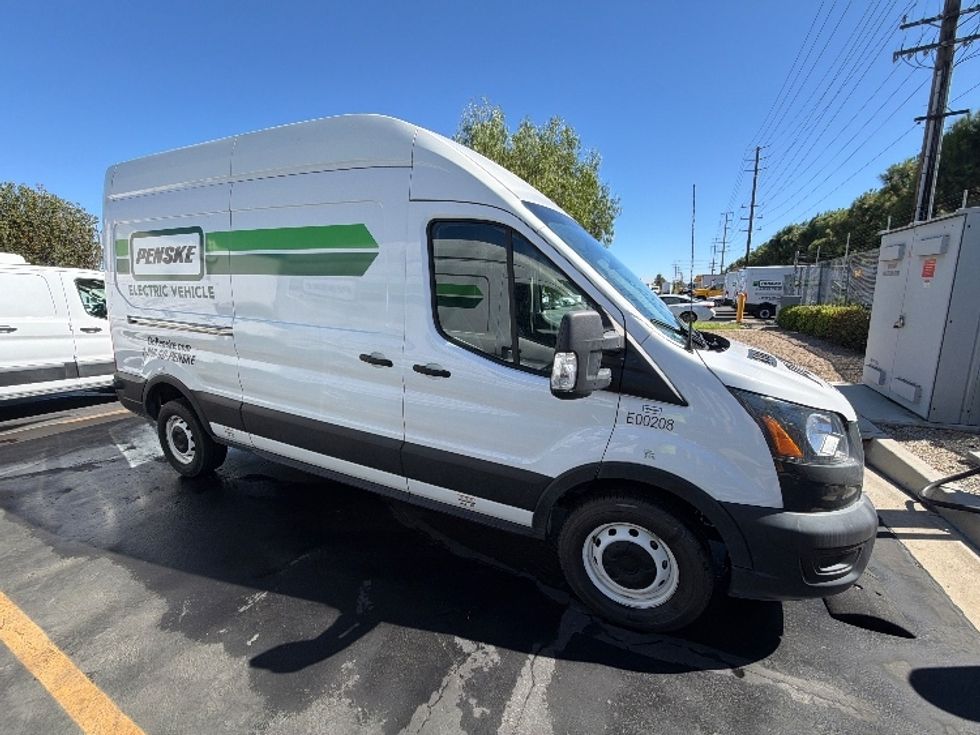 Cargo Van (Panel Van)-Alternative Fuel Trucks & Tractors-Ford-2022-TRAN350E-Torrance-CA-53,437\n\t\tmiles-$ 32,250 - Image 14
