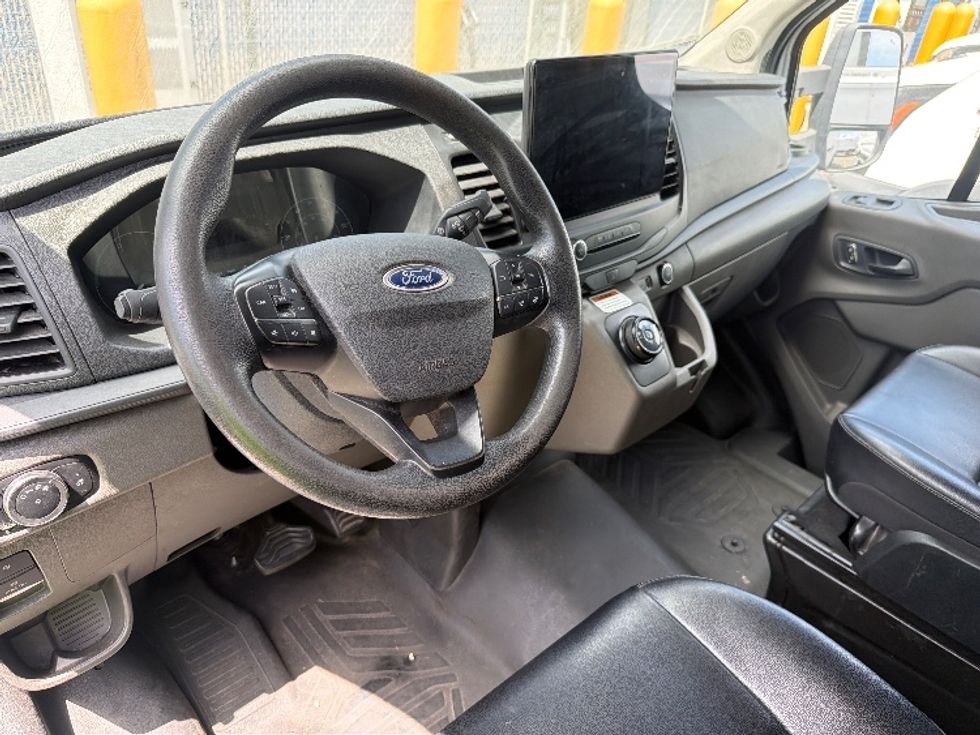 Cargo Van (Panel Van)-Alternative Fuel Trucks & Tractors-Ford-2022-TRAN350E-Torrance-CA-53,437\n\t\tmiles-$ 32,250 - Image 16