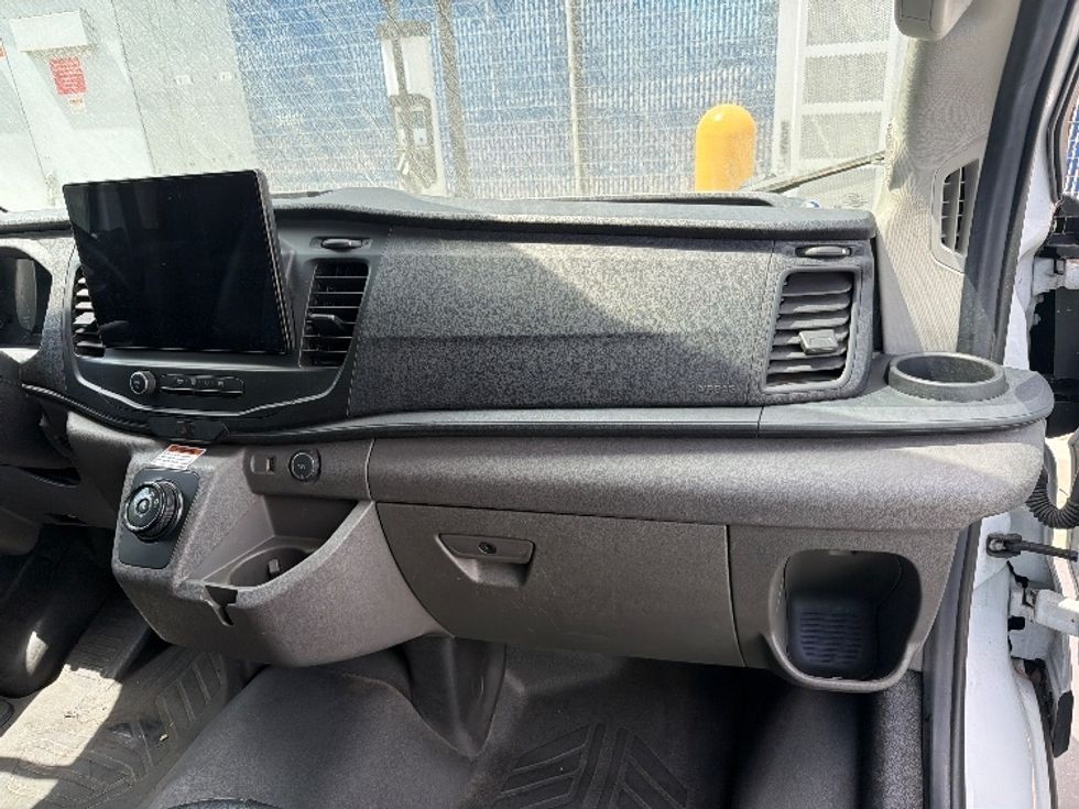 Cargo Van (Panel Van)-Alternative Fuel Trucks & Tractors-Ford-2022-TRAN350E-Torrance-CA-53,437\n\t\tmiles-$ 32,250 - Image 20