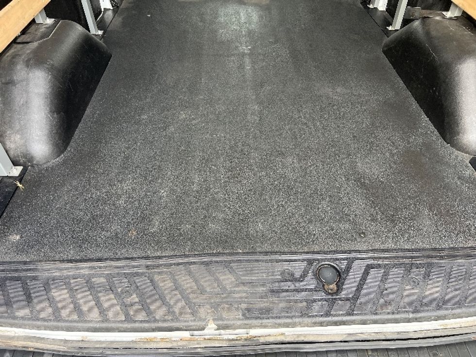 Cargo Van (Panel Van)-Alternative Fuel Trucks & Tractors-Ford-2022-TRAN350E-Torrance-CA-63,991\n\t\tmiles-$ 30,750 - Image 8