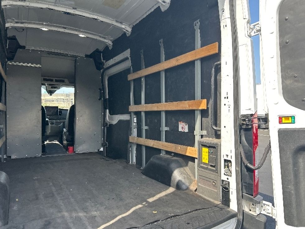Cargo Van (Panel Van)-Alternative Fuel Trucks & Tractors-Ford-2022-TRAN350E-Torrance-CA-64,268\n\t\tmiles-$ 34,750 - Image 12