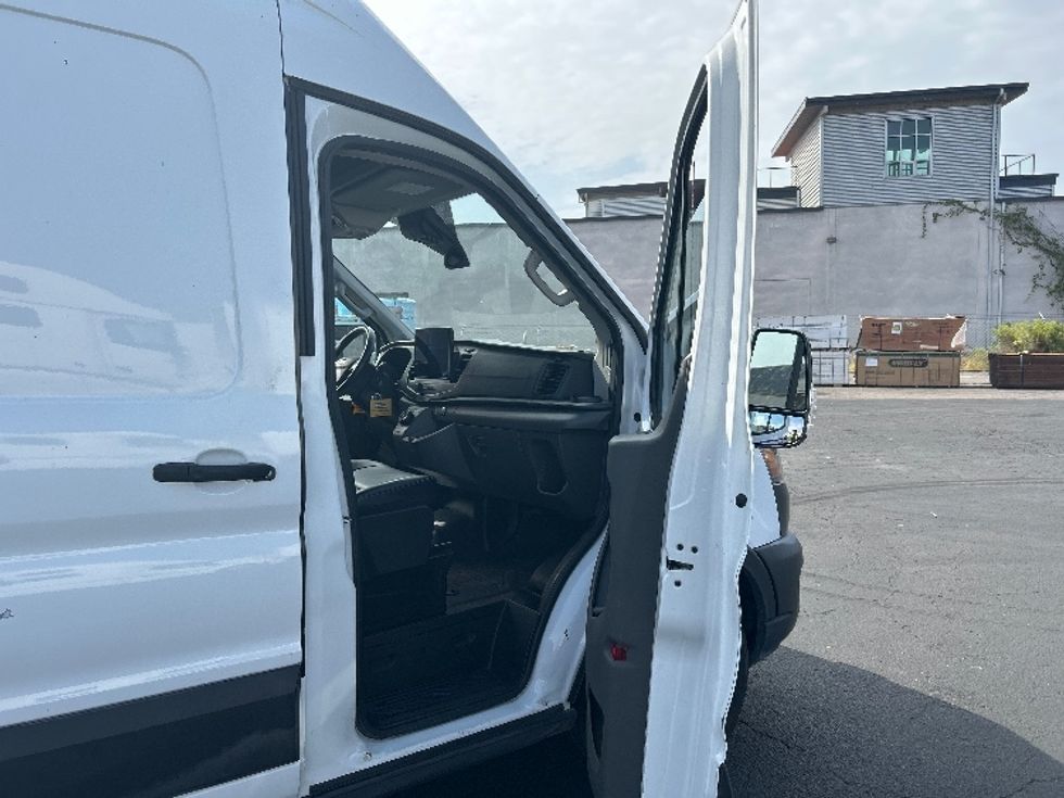 Cargo Van (Panel Van)-Alternative Fuel Trucks & Tractors-Ford-2022-TRAN350E-Torrance-CA-64,268\n\t\tmiles-$ 34,750 - Image 20