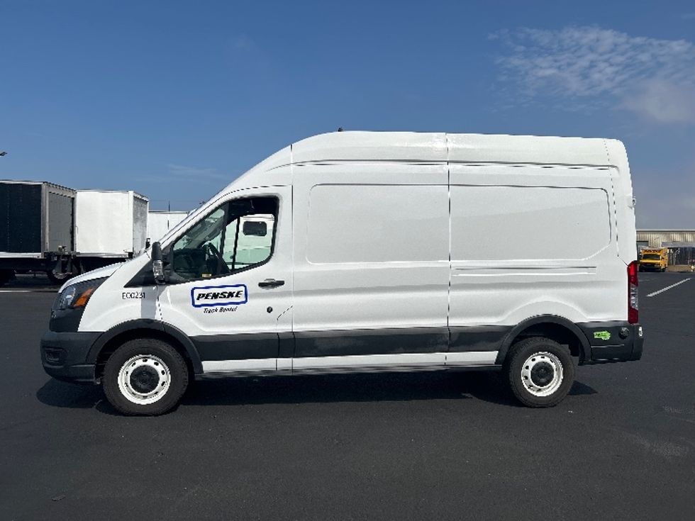 Cargo Van (Panel Van)-Alternative Fuel Trucks & Tractors-Ford-2022-TRAN350E-Torrance-CA-64,268\n\t\tmiles-$ 34,750 - Image 4