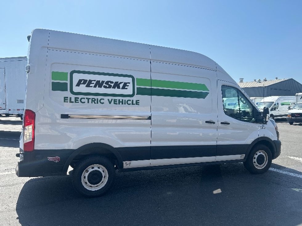 Cargo Van (Panel Van)-Alternative Fuel Trucks & Tractors-Ford-2022-TRAN350E-Torrance-CA-70,082\n\t\tmiles-$ 35,250 - Image 15
