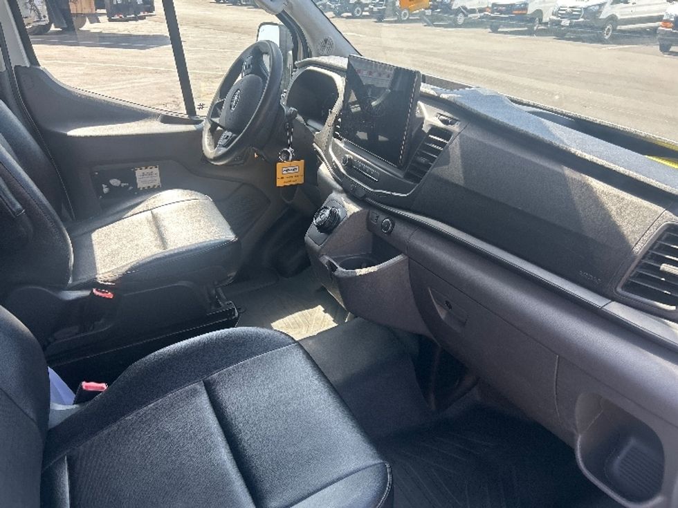 Cargo Van (Panel Van)-Alternative Fuel Trucks & Tractors-Ford-2022-TRAN350E-Torrance-CA-70,082\n\t\tmiles-$ 35,250 - Image 22
