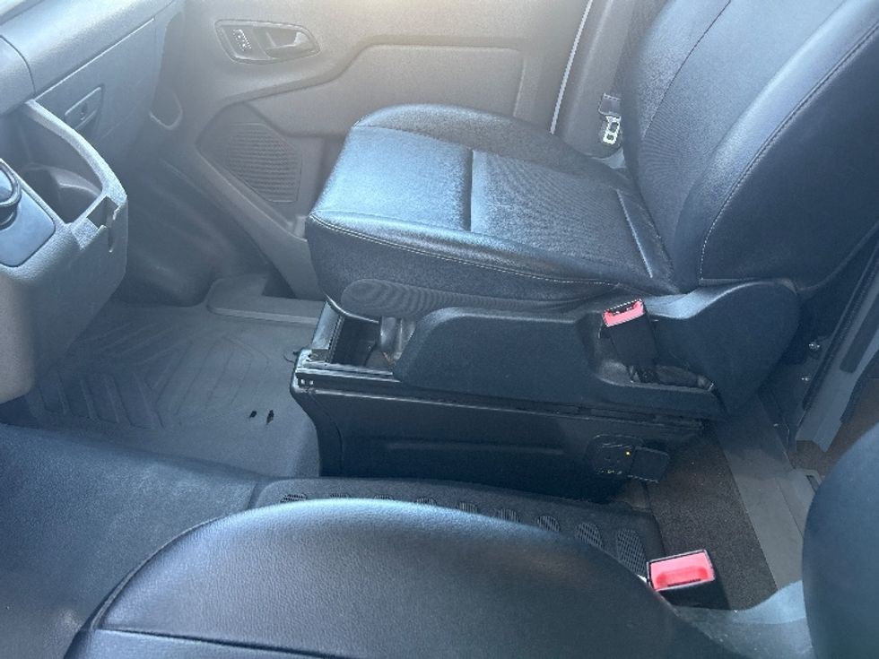 Cargo Van (Panel Van)-Alternative Fuel Trucks & Tractors-Ford-2022-TRAN350E-Torrance-CA-82,900\n\t\tmiles-$ 34,750 - Image 19