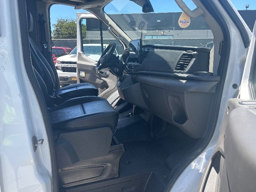 Cargo Van (Panel Van)-Alternative Fuel Trucks & Tractors-Ford-2022-TRAN350E-Torrance-CA-82,900\n\t\tmiles-$ 34,750 - Image 20