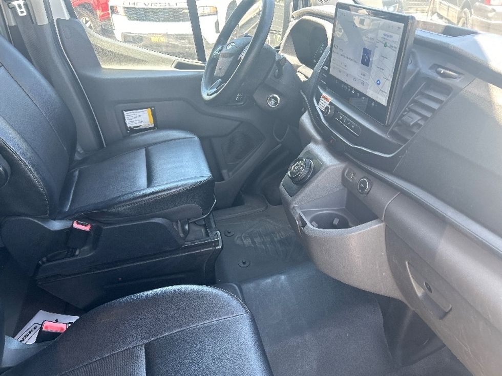 Cargo Van (Panel Van)-Alternative Fuel Trucks & Tractors-Ford-2022-TRAN350E-Torrance-CA-82,900\n\t\tmiles-$ 34,750 - Image 22