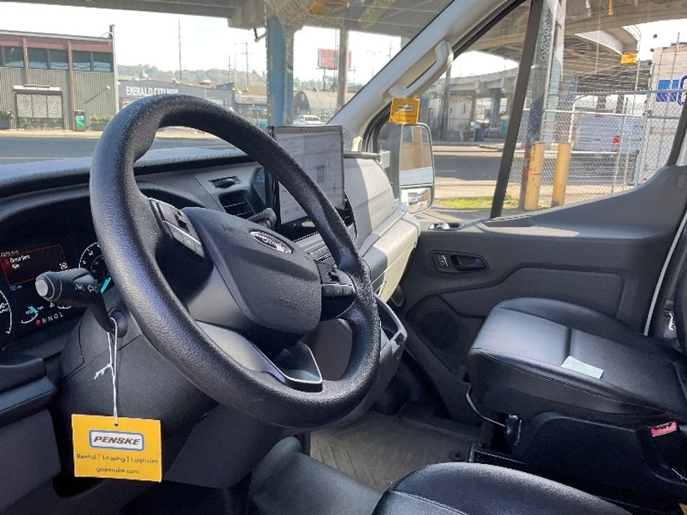 Cargo Van (Panel Van)-Alternative Fuel Trucks & Tractors-Ford-2022-TRAN350E-Tukwila-WA-16,222\n\t\tmiles-$ 35,500 - Image 17