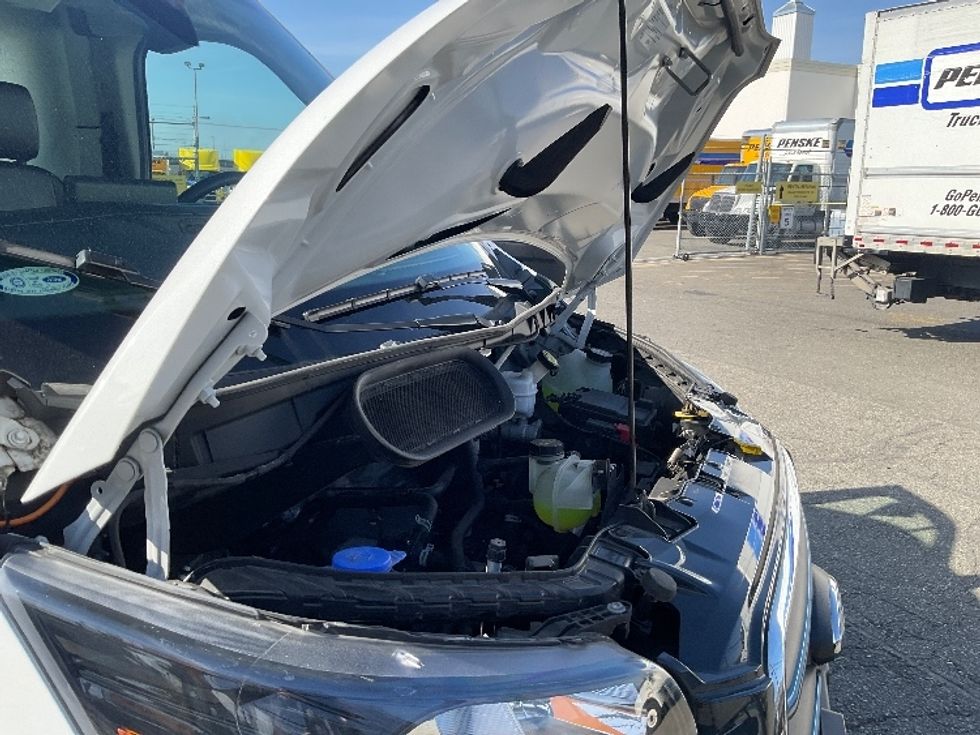 Cargo Van (Panel Van)-Alternative Fuel Trucks & Tractors-Ford-2022-TRAN350E-Tukwila-WA-16,222\n\t\tmiles-$ 35,500 - Image 23