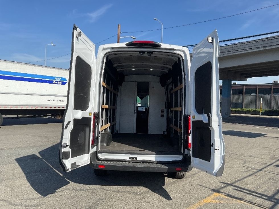 Cargo Van (Panel Van)-Alternative Fuel Trucks & Tractors-Ford-2022-TRAN350E-Tukwila-WA-16,222\n\t\tmiles-$ 35,500 - Image 9