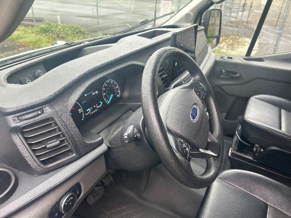 Cargo Van (Panel Van)-Alternative Fuel Trucks & Tractors-Ford-2022-TRAN350E-Tukwila-WA-17,247\n\t\tmiles-$ 39,750 - Image 18