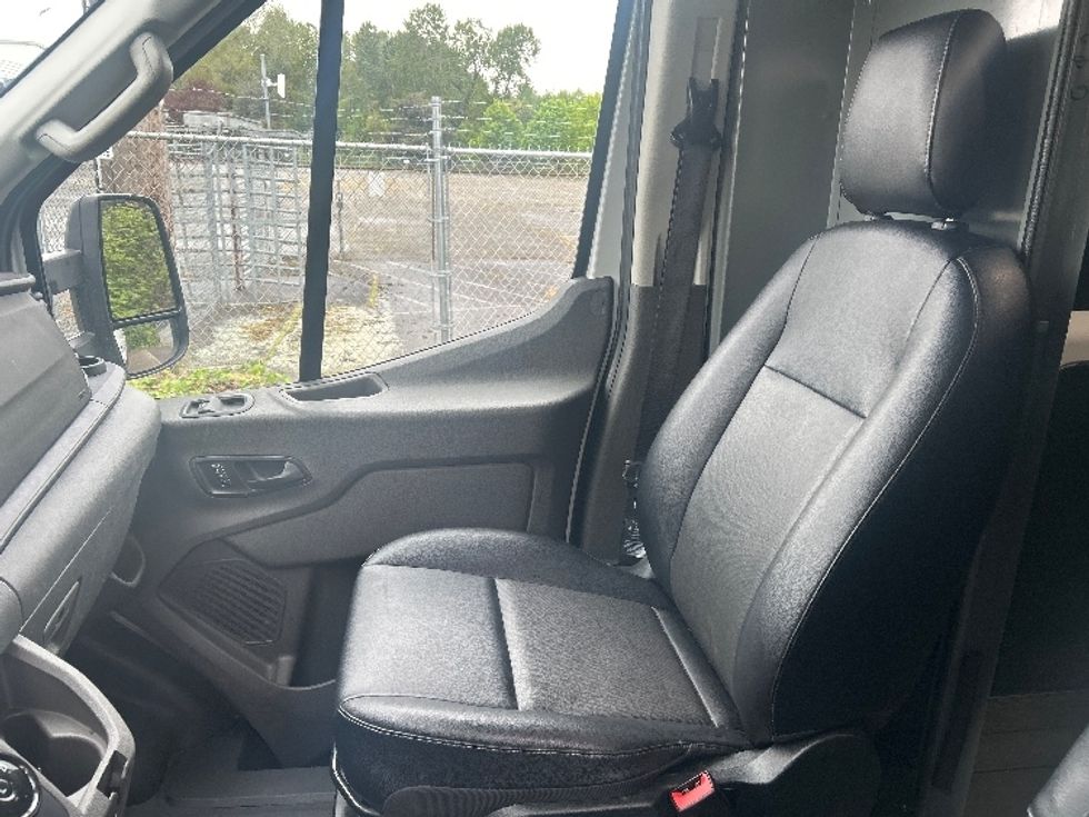 Cargo Van (Panel Van)-Alternative Fuel Trucks & Tractors-Ford-2022-TRAN350E-Tukwila-WA-17,247\n\t\tmiles-$ 39,750 - Image 19