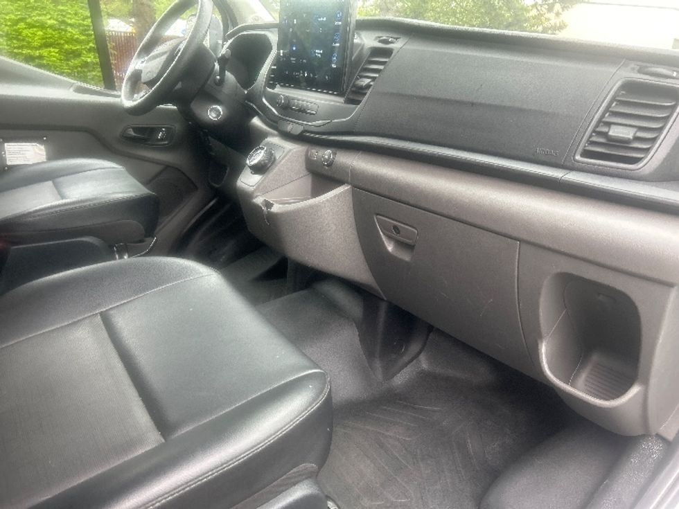 Cargo Van (Panel Van)-Alternative Fuel Trucks & Tractors-Ford-2022-TRAN350E-Tukwila-WA-17,247\n\t\tmiles-$ 39,750 - Image 22