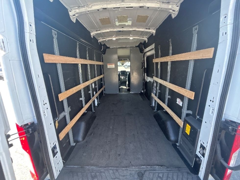 Cargo Van (Panel Van)-Alternative Fuel Trucks & Tractors-Ford-2022-TRAN350E-Tukwila-WA-17,742\n\t\tmiles-$ 35,250 - Image 10
