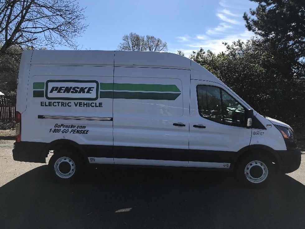 Cargo Van (Panel Van)-Alternative Fuel Trucks & Tractors-Ford-2022-TRAN350E-Tukwila-WA-21,536\n\t\tmiles-$ 40,250 - Image 15