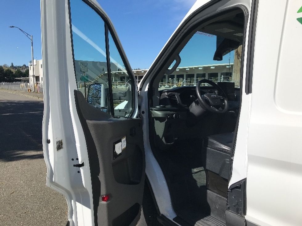 Cargo Van (Panel Van)-Alternative Fuel Trucks & Tractors-Ford-2022-TRAN350E-Tukwila-WA-21,536\n\t\tmiles-$ 40,250 - Image 16