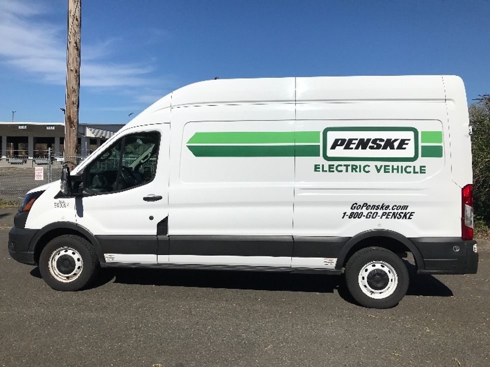 Cargo Van (Panel Van)-Alternative Fuel Trucks & Tractors-Ford-2022-TRAN350E-Tukwila-WA-21,536\n\t\tmiles-$ 40,250 - Image 4