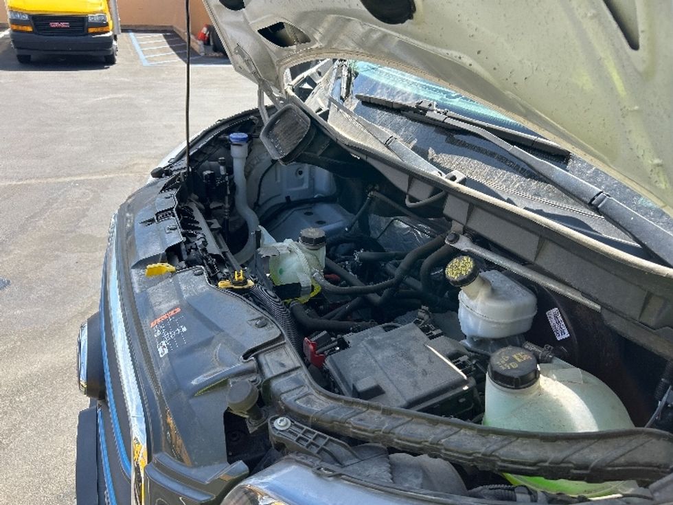 Cargo Van (Panel Van)-Alternative Fuel Trucks & Tractors-Ford-2022-TRAN350E-Ventura-CA-10,888\n\t\tmiles-$ 37,000 - Image 20