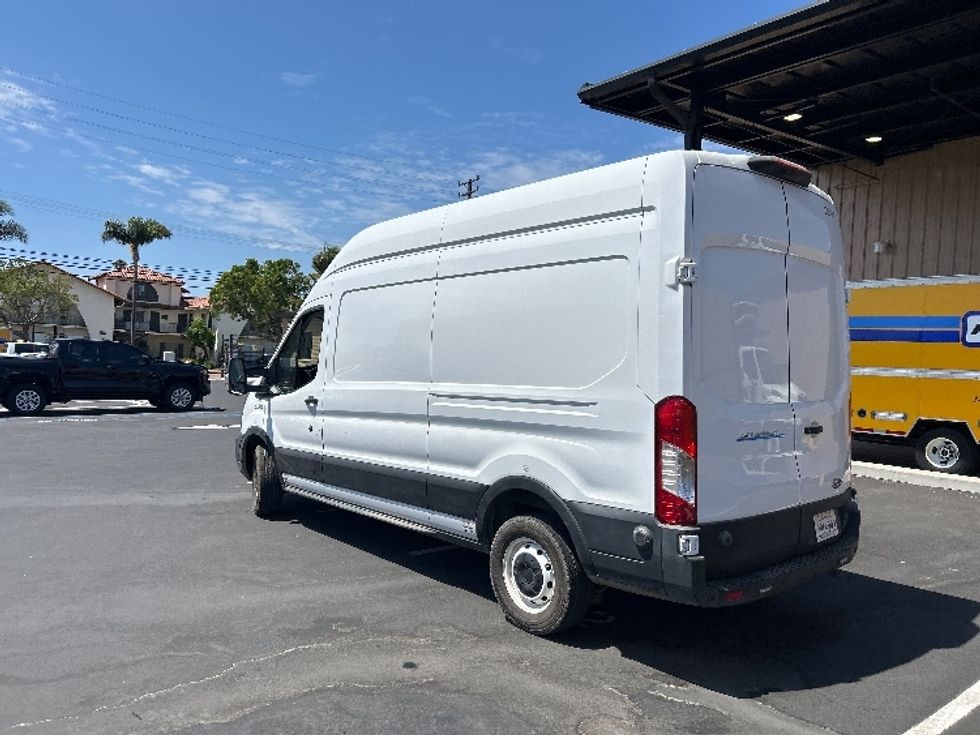 Cargo Van (Panel Van)-Alternative Fuel Trucks & Tractors-Ford-2022-TRAN350E-Ventura-CA-9,277\n\t\tmiles-$ 37,250 - Image 5