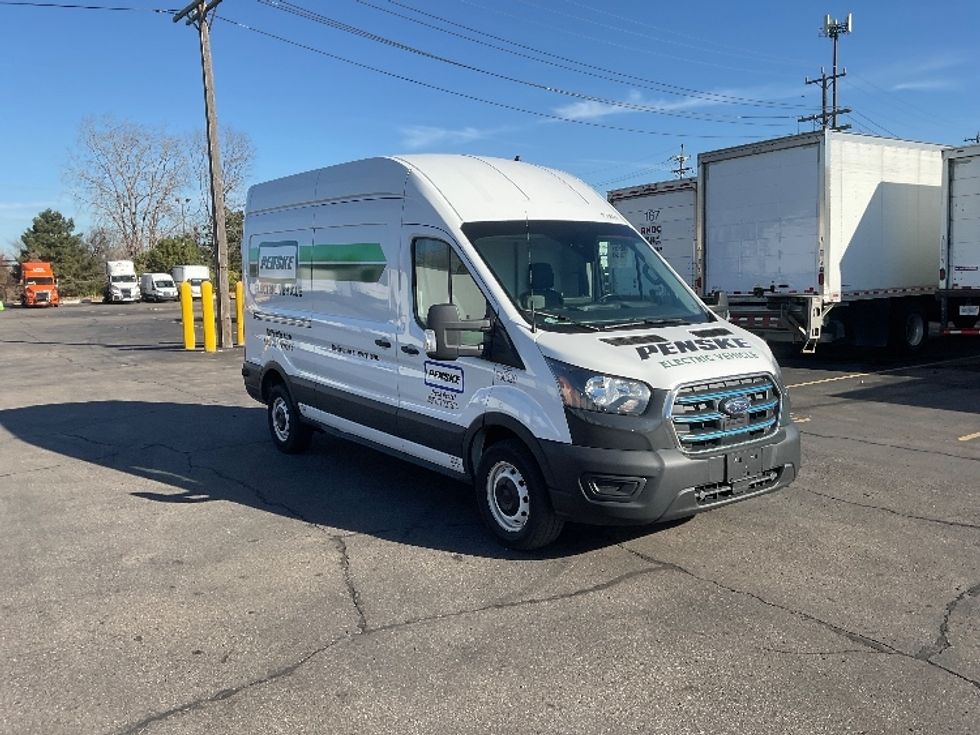 Cargo Van (Panel Van)-Alternative Fuel Trucks & Tractors-Ford-2022-TRAN350E-Warren-MI-13,691\n\t\tmiles-$ 37,250 - Image 1