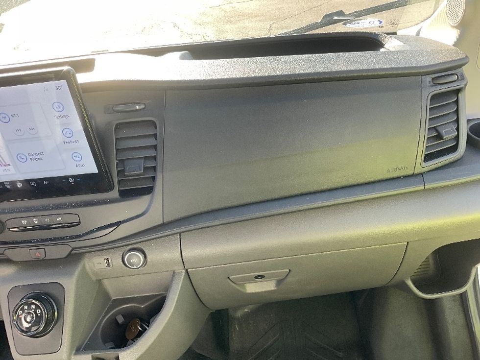 Cargo Van (Panel Van)-Alternative Fuel Trucks & Tractors-Ford-2022-TRAN350E-Warren-MI-13,691\n\t\tmiles-$ 37,250 - Image 18