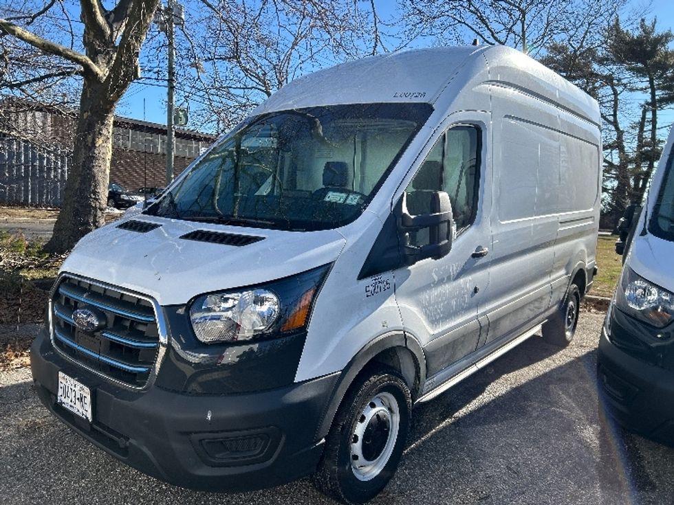 Cargo Van (Panel Van)-Alternative Fuel Trucks & Tractors-Ford-2022-TRAN350E-West Babylon-NY-281\n\t\tmiles-$ 41,500 - Image 3