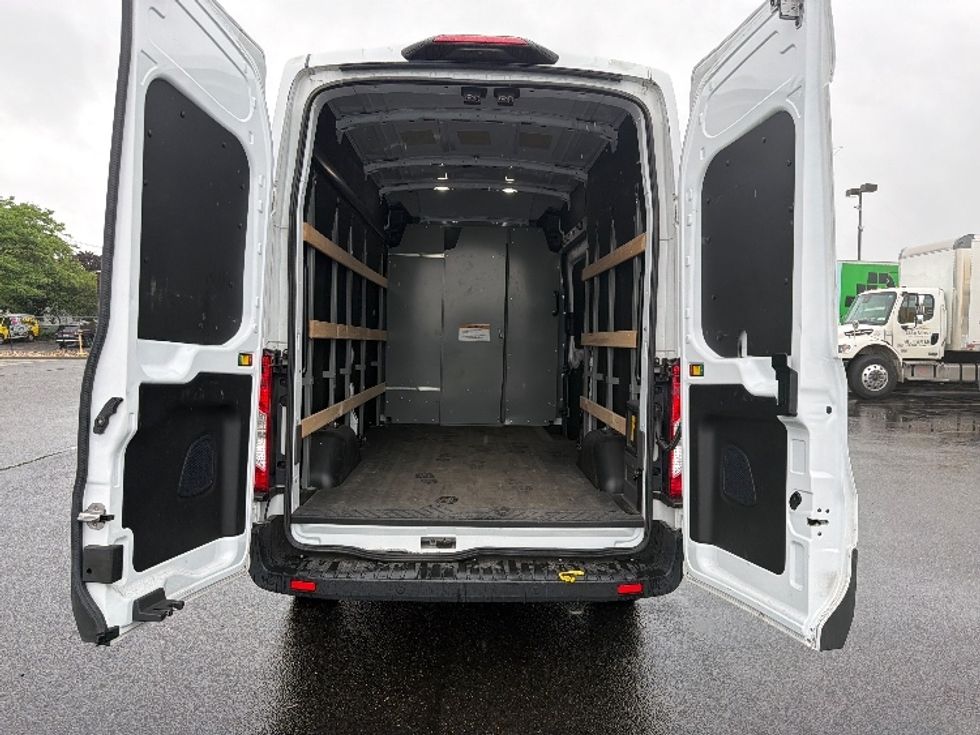 Cargo Van (Panel Van)-Alternative Fuel Trucks & Tractors-Ford-2022-TRAN350E-West Babylon-NY-33,058\n\t\tmiles-$ 38,500 - Image 8