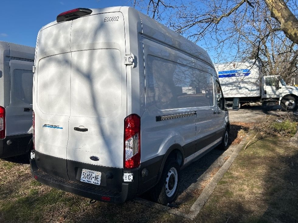 Cargo Van (Panel Van)-Alternative Fuel Trucks & Tractors-Ford-2022-TRAN350E-West Babylon-NY-416\n\t\tmiles-$ 41,500 - Image 11