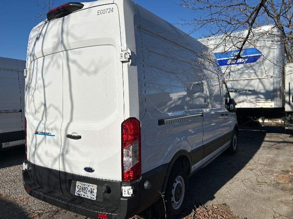 Cargo Van (Panel Van)-Alternative Fuel Trucks & Tractors-Ford-2022-TRAN350E-West Babylon-NY-4,579\n\t\tmiles-$ 41,000 - Image 10