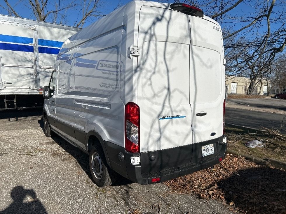 Cargo Van (Panel Van)-Alternative Fuel Trucks & Tractors-Ford-2022-TRAN350E-West Babylon-NY-4,579\n\t\tmiles-$ 41,000 - Image 4
