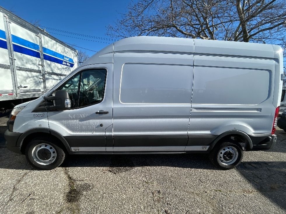 Cargo Van (Panel Van)-Alternative Fuel Trucks & Tractors-Ford-2022-TRAN350E-West Babylon-NY-646\n\t\tmiles-$ 41,250 - Image 4