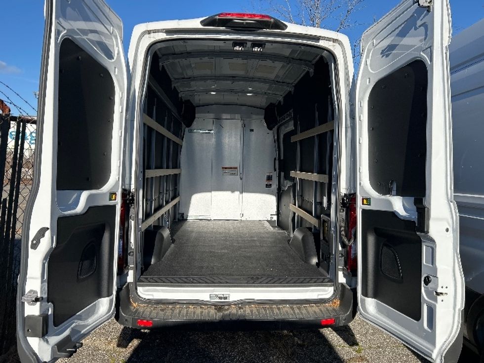 Cargo Van (Panel Van)-Alternative Fuel Trucks & Tractors-Ford-2022-TRAN350E-West Babylon-NY-646\n\t\tmiles-$ 41,250 - Image 7