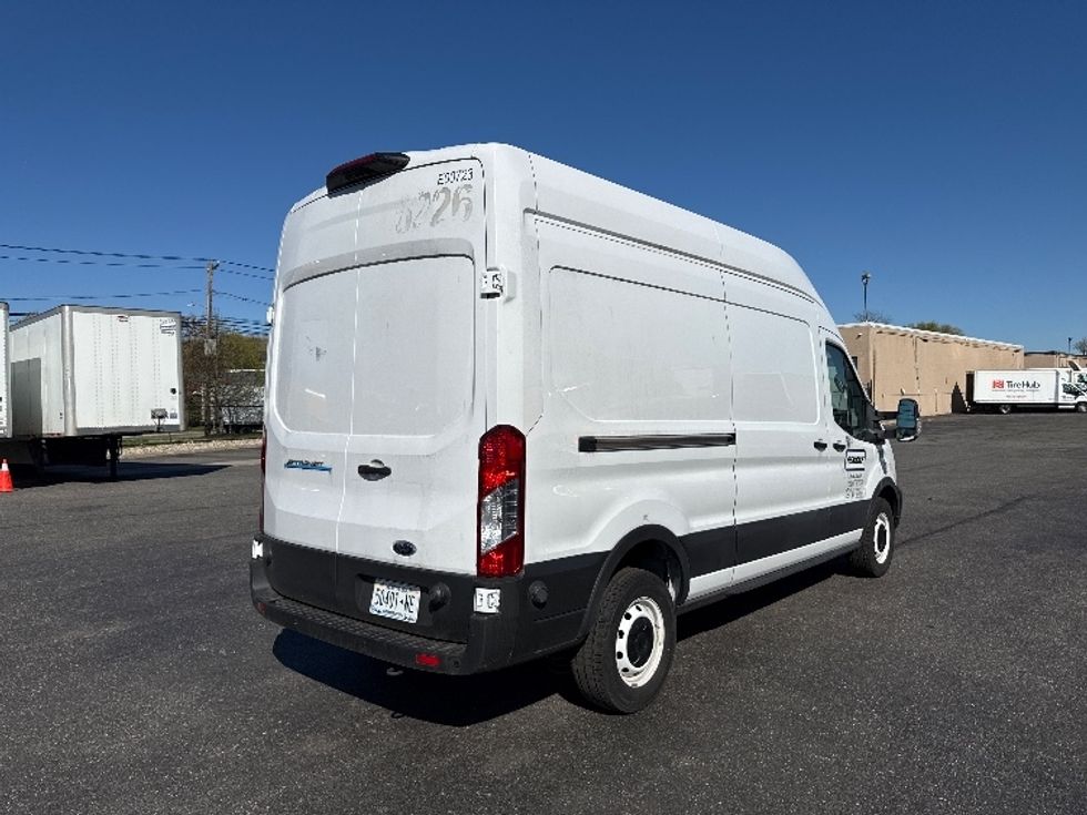 Cargo Van (Panel Van)-Alternative Fuel Trucks & Tractors-Ford-2022-TRAN350E-West Babylon-NY-794\n\t\tmiles-$ 35,500 - Image 11