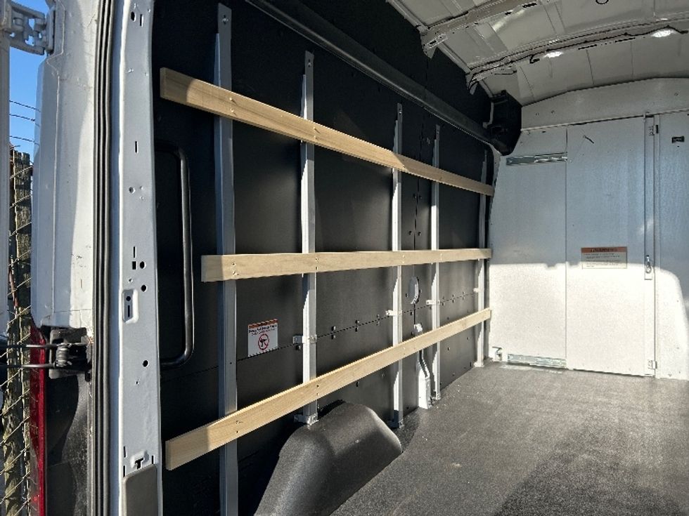 Cargo Van (Panel Van)-Alternative Fuel Trucks & Tractors-Ford-2022-TRAN350E-West Babylon-NY-794\n\t\tmiles-$ 35,500 - Image 9