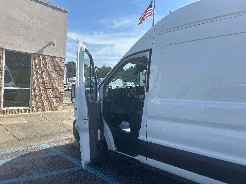 Cargo Van (Panel Van)-Alternative Fuel Trucks & Tractors-Ford-2022-TRAN350E-West Columbia-SC-708\n\t\tmiles-$ 41,750 - Image 12